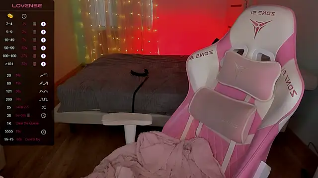 AnyaTaylor_ লাইভ XXX চ্যাট