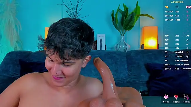 Leo_Savage_ Live XXX-chat