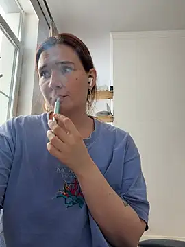 MakeBabyCum – Live XXX-chat