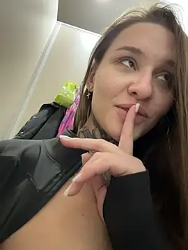 KishaMur Live XXX Chat