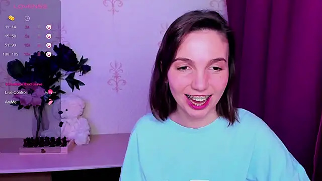 Živý XXX chat KindHazelHere_