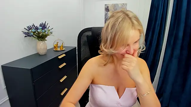 Sinty_Devis Live XXX-chat