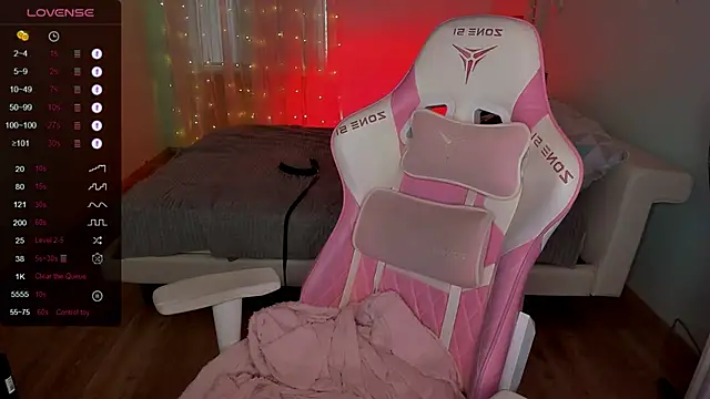 AnyaTaylor_ Live XXX-chat