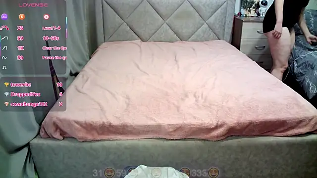 แชท XXX สดของ juliettkalen