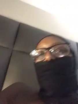 CinnaCakesss Live XXX-Chat