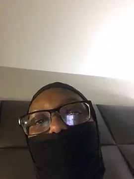 Chat XXX ao vivo de CinnaCakesss