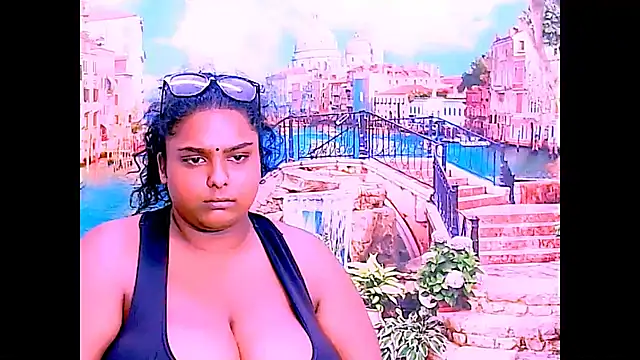 Indianfairy99's Live XXX Chat