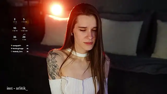 Arlitik Adlı Modelin Canlı XXX Sohbeti