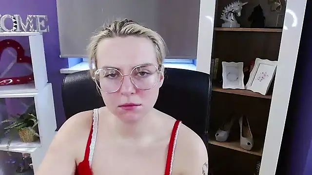 Živý XXX chat Zoey_Erotic