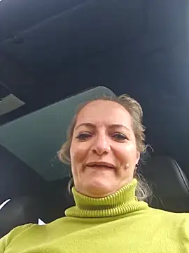 LadyTouchのライブXXXチャット