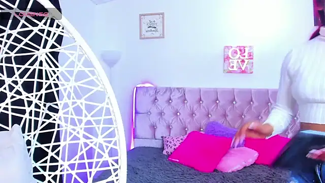 Lushy_sweet 网络视讯表演