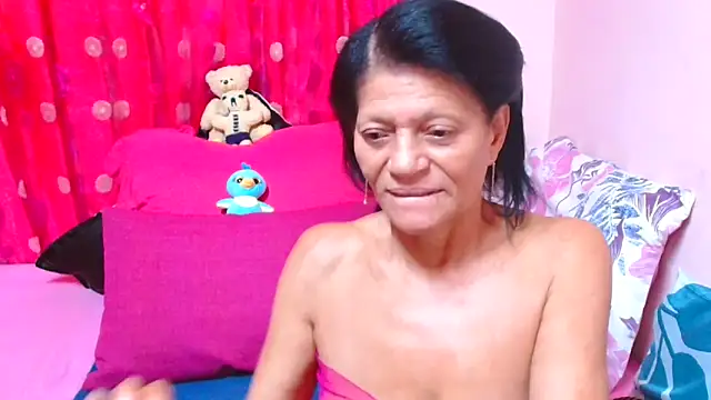 Webkamerová show SLUTTYROXY