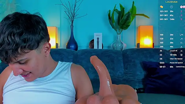 Leo_Savage_ Chat XXX in diretta