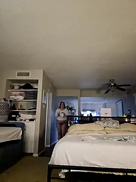 honeeyyy_pot Obrolan Langsung XXX