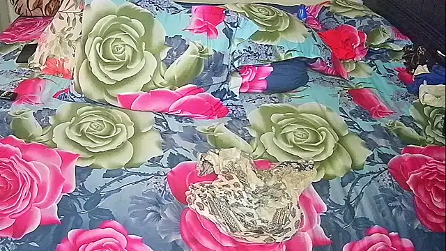 แชท XXX สดของ Younger_Couples