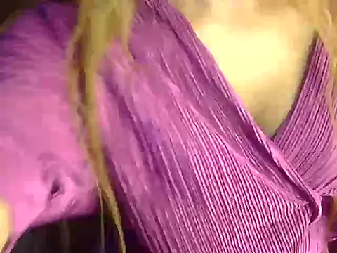 Chat +18 de heartless_Queen ao vivo