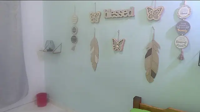 ashlyanaldeep18's Live XXX Chat