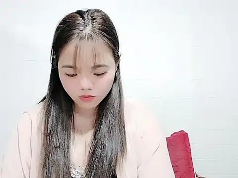 Meomeo-meo Chat XXX in diretta