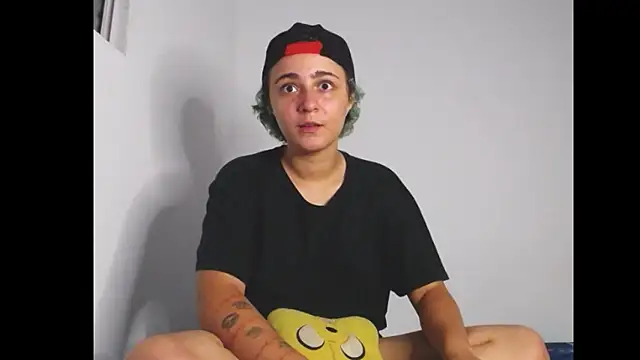 LittleMikeUwU's Webcam Show