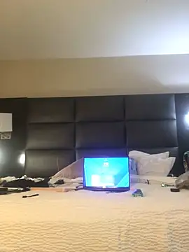 CinnaCakesss Live XXX-chat