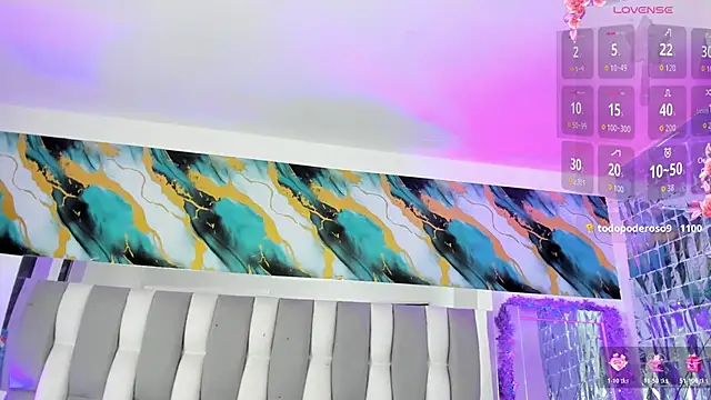 IsaDiiaz: онлайн-секс-чат