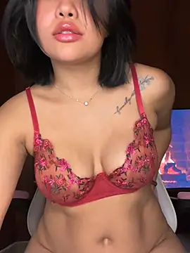 Chloe_MullerrのライブXXXチャット