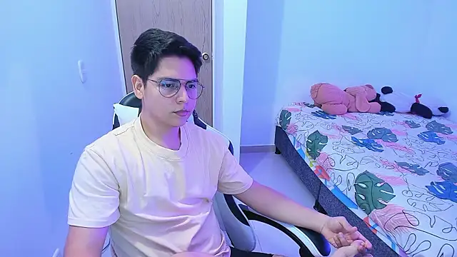 Asta_YunoXXX's Webcam Show