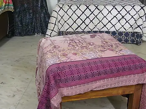 Secret_Bhabhi – Live XXX-chat