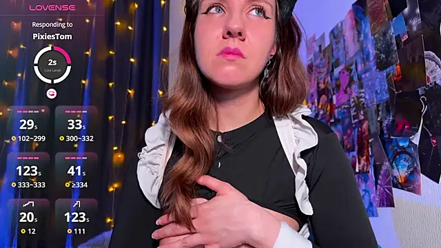 Chatroom XXX en direct de HotaruTomo