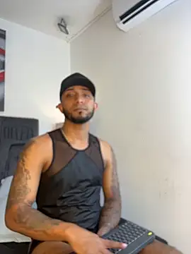 Robin_Rief Chat XXX live