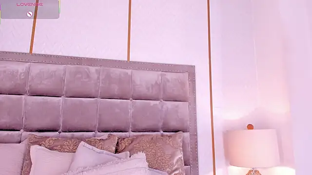 DakotaWangi Adlı Modelin Canlı XXX Sohbeti