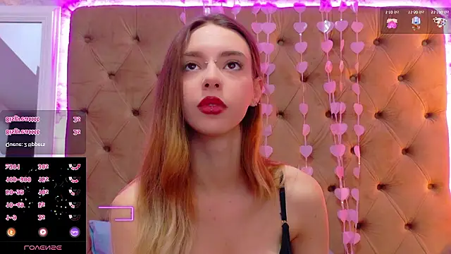 CoraVex Adlı Modelin Canlı XXX Sohbeti