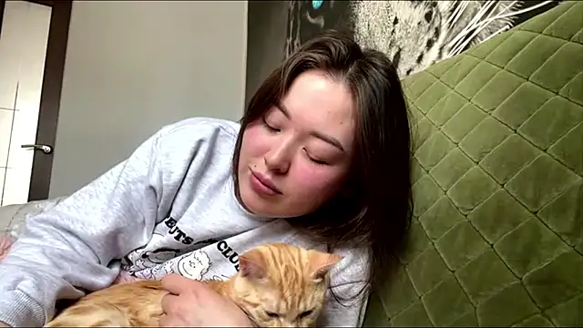 AudieGravely Obrolan Langsung XXX