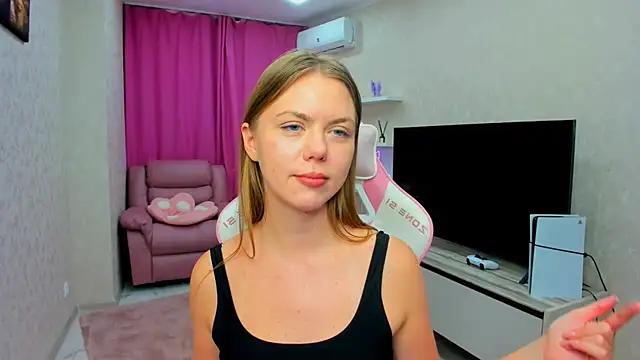 Strawberrye Live XXX-chat