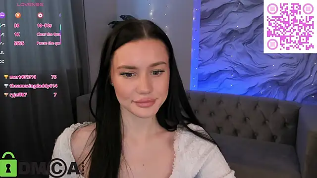 Aria_Mila 即時 XXX 聊天