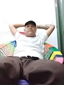 Živý XXX chat SOY0119DIEGO