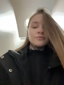 KishaMur webcam show