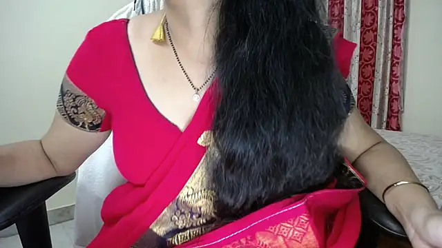 Czat XXX na żywo – Sexy_HouseWifee