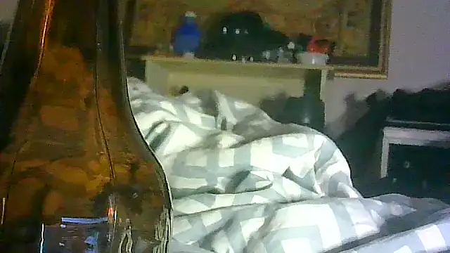 ON3YOULLN3VER_FIR3: онлайн-секс-чат