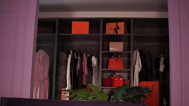 Monique_Celeste Chat XXX in diretta