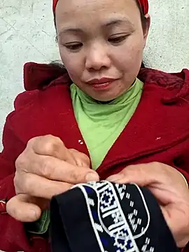 miomio-12のライブXXXチャット