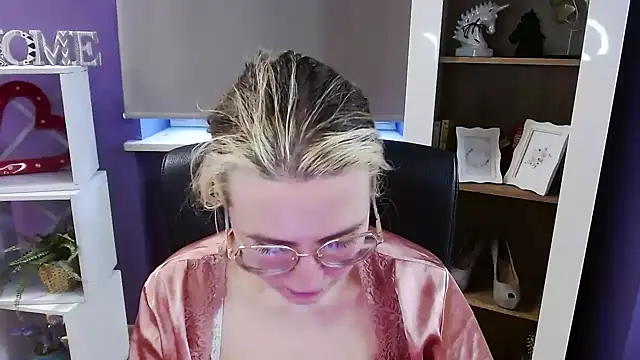 Zoey_Erotic 라이브 XXX 채팅