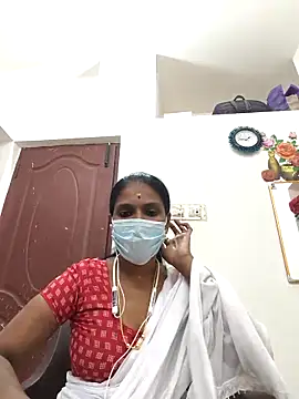 Tamil_Yalini12 Chat XXX in diretta