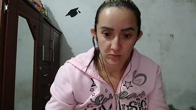 Chatroom XXX en direct de DeepAnal07