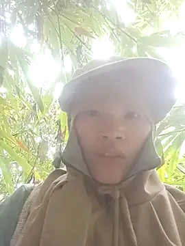 nangmo's Webcam Show