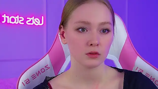 AgataFoxley – Live XXX-chat