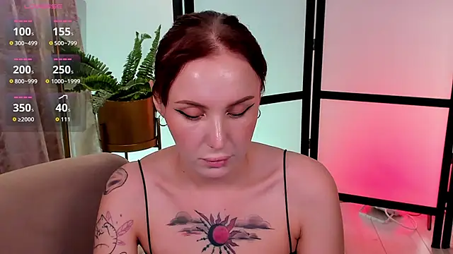 LianaFord: онлайн-секс-чат