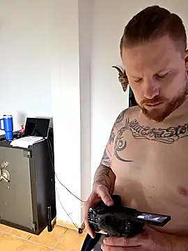 kylie_blck Adlı Modelin Canlı XXX Sohbeti