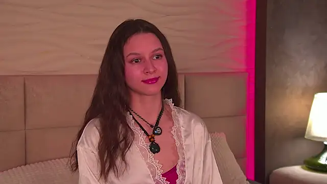 _AlinaHot_ Adlı Modelin Canlı XXX Sohbeti