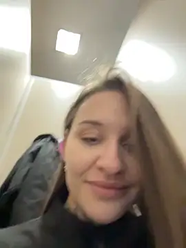 KishaMur 现场XXX聊天